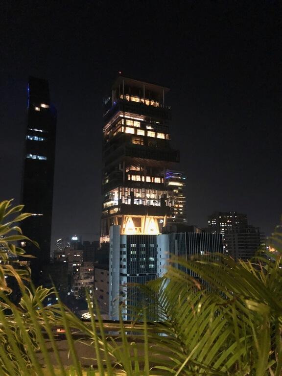 La maison la plus chère du monde, Antilia