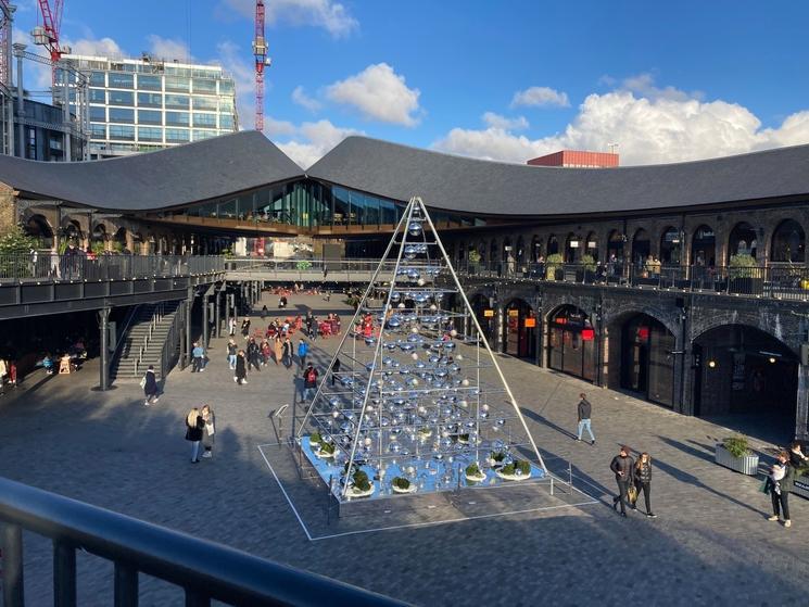 Visiter Tourisme Londres Coal Drops Yard Sapin Noël