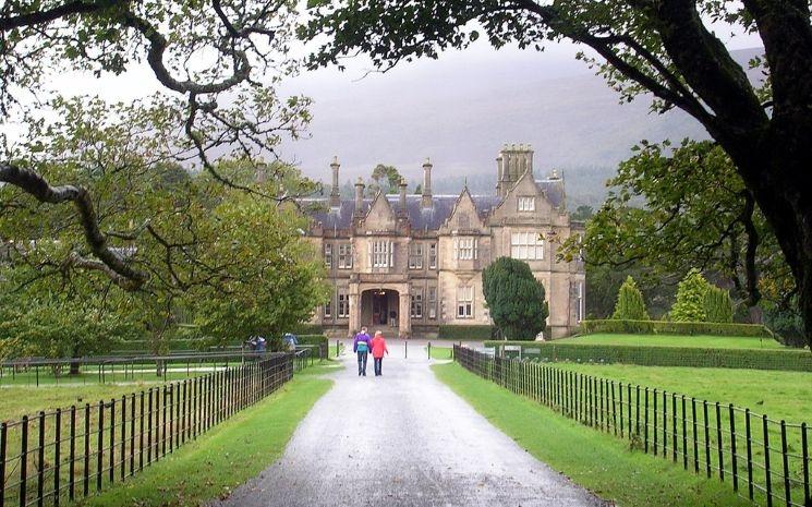 Muckross House