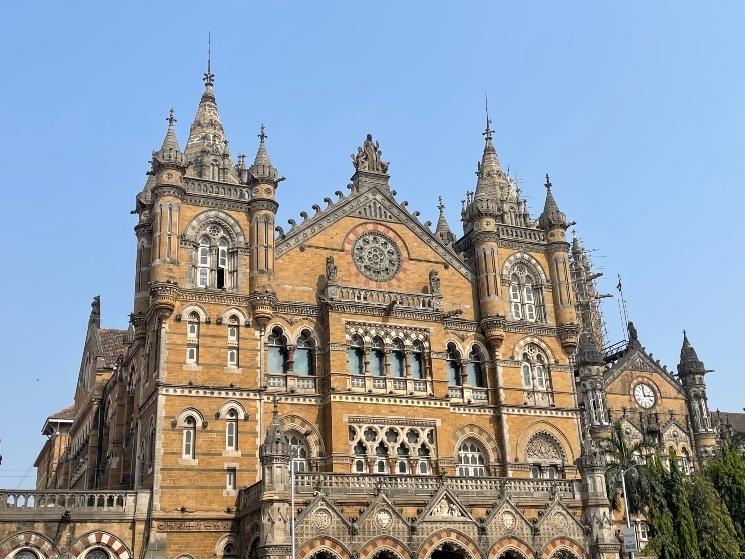 La gare Victoria ou CSMT à Mumbai