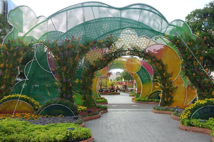 Représentation du “Cheval aux 9 crinières” de jour.