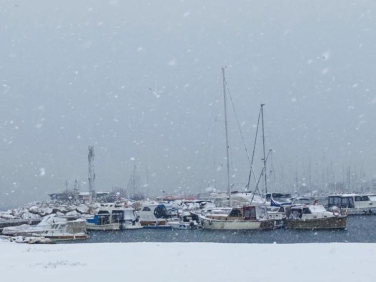 Omi Dilmener neige Istanbul Yeşilköy