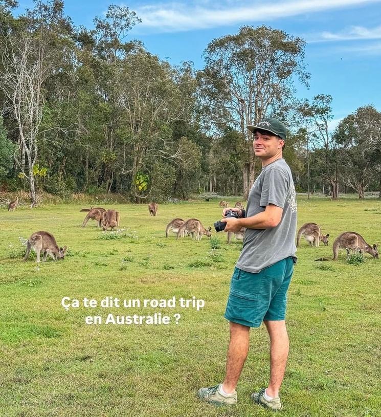 Jeune homme avec kangourou, post Instagram