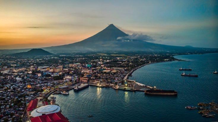 Paysage du volcan Mayon de la ville de Legazpi Albay aux Philippines