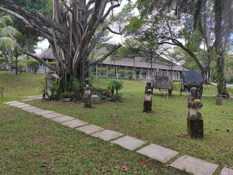 tanglin barracks dempsey hill