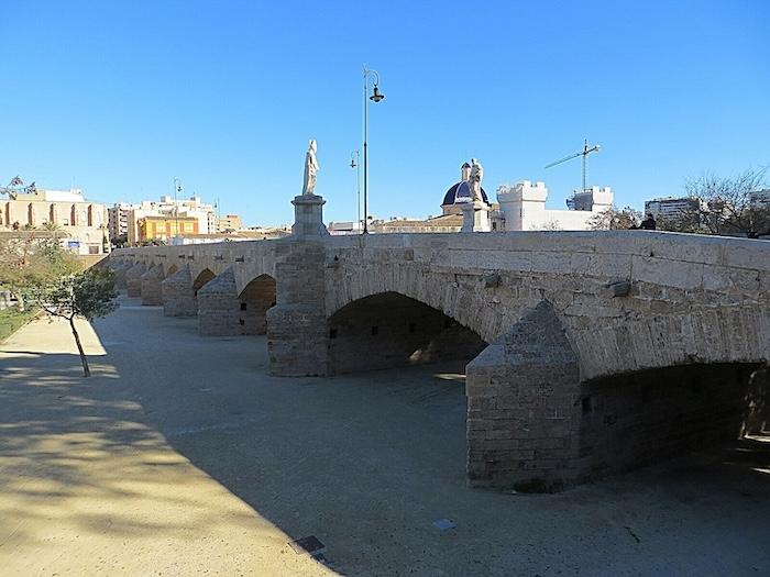 pont de la trinitat à valencia