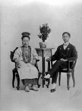 Portraits d’un couple Peranakan