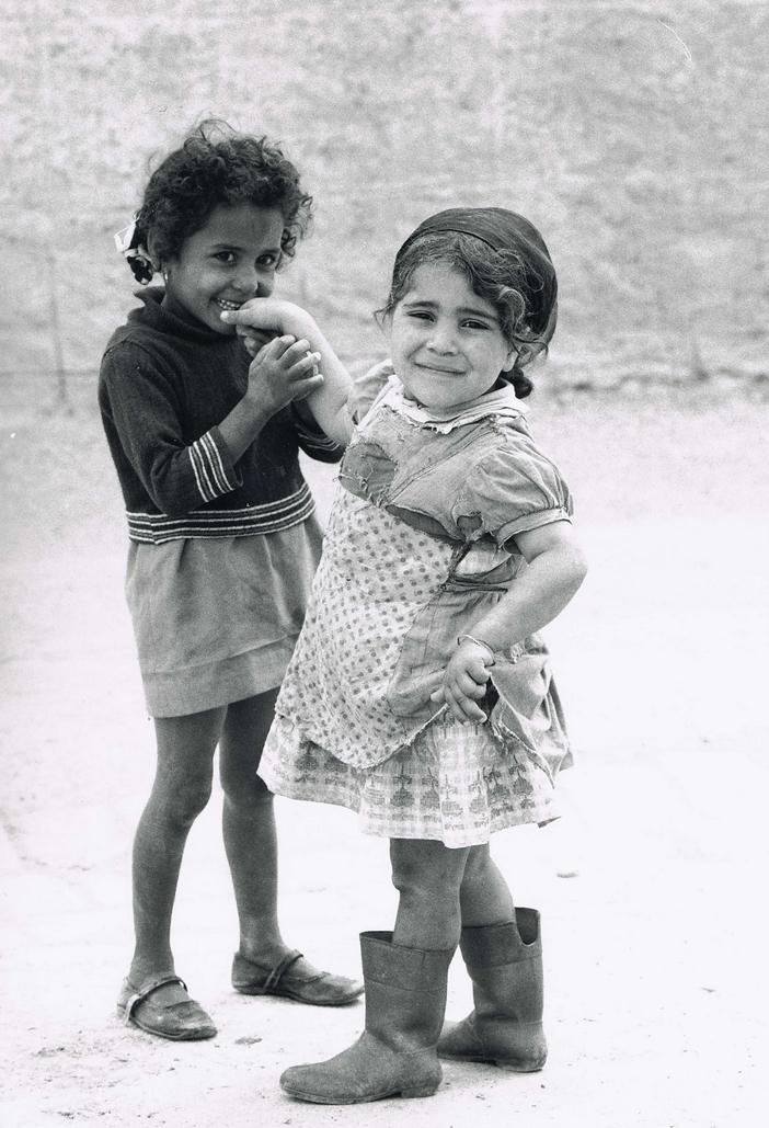 photo jacques Pérez - petites filles