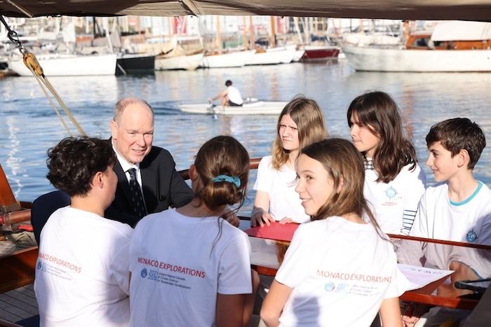 rencontre avec le prince Albert II de Monaco et des élèves du LFB