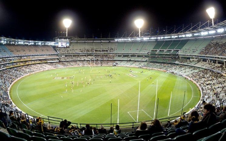 Photo du stade MCG de Melbourne de nuit