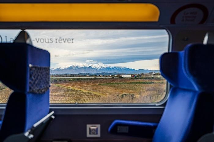 train ouigo dans les pyrenees