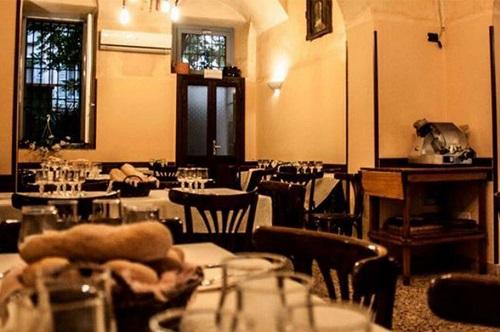 trattoria antica hostaria lanterna milan