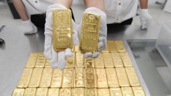 Or saisi frontière Hong Kong Chine contrebande contrebandier douane