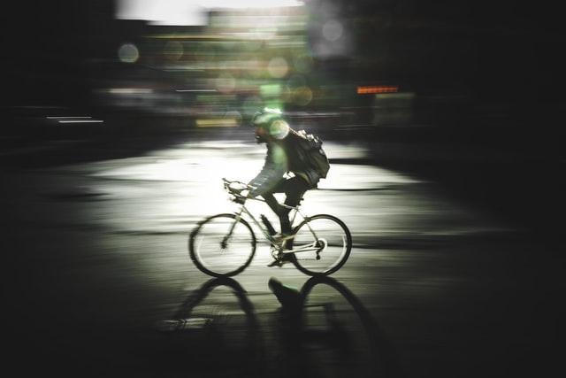 vélo nuit cinéla Cologne