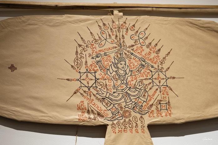 cerfs-volants rencontrent les yantra khmers à Phnom Penh