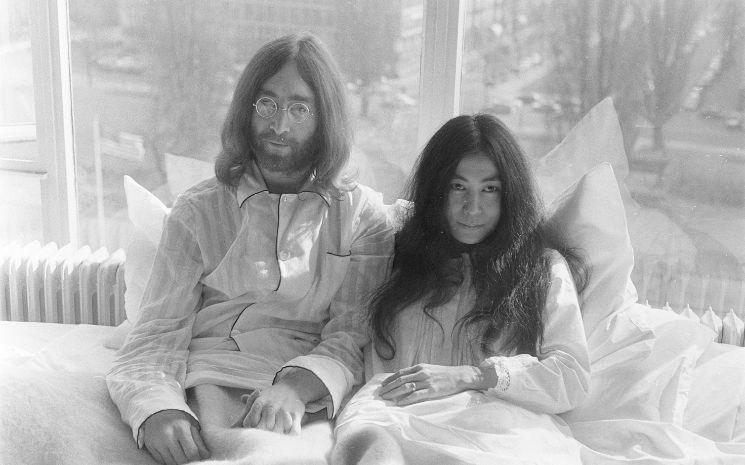 yoko ono john lennon amsterdam