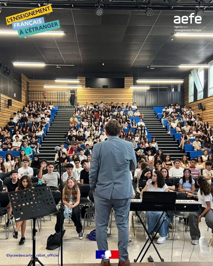 Une conférence donnée au lycée Descartes à Rabat - AEFE