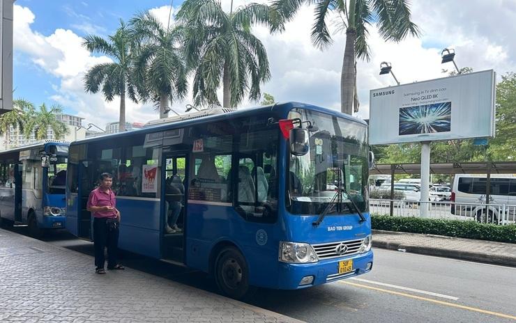 Bus 152 : vers le marché Bến Thành et Trung Sơn