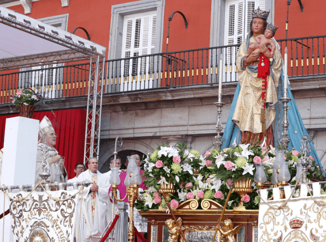 la vierge de la Almudena a madrid