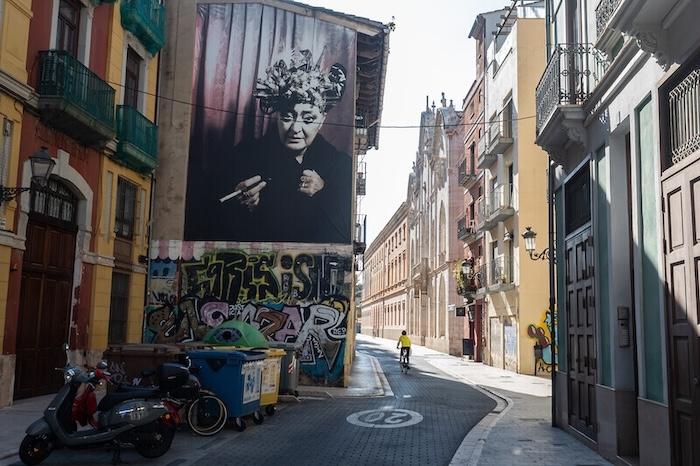 oeuvre de street art dans le carmen à valencia