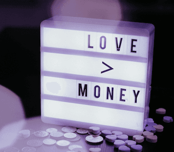 l'amour et l'argent en expatriation s'apprivoisent 