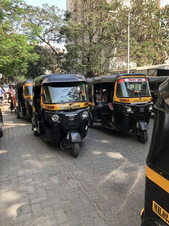 autorickshaw Bandra Mumbai