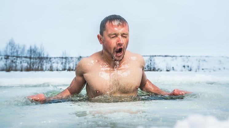 je me baigne dans une eau gelée 