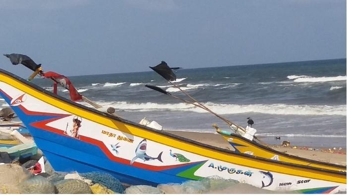 bateau de pêche sur une plage du Tamil Nadu