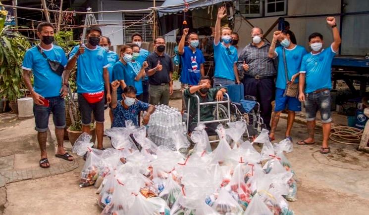 bénévoles Bangkok Community Help