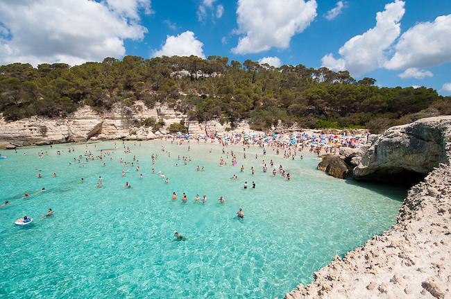 Plage de Mitjaneta  à Menorque