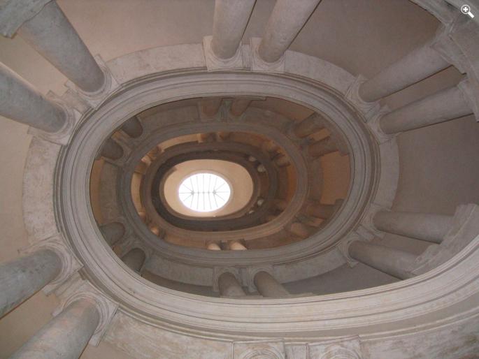 Roma, Palazzo Barberini, scala interna di Francesco Borromini