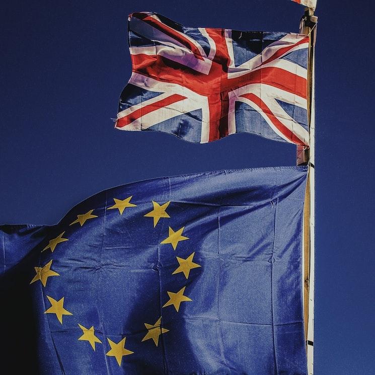 Le drapeau de l'Union européenne et du Royaume Uni pour évoquer le Brexit