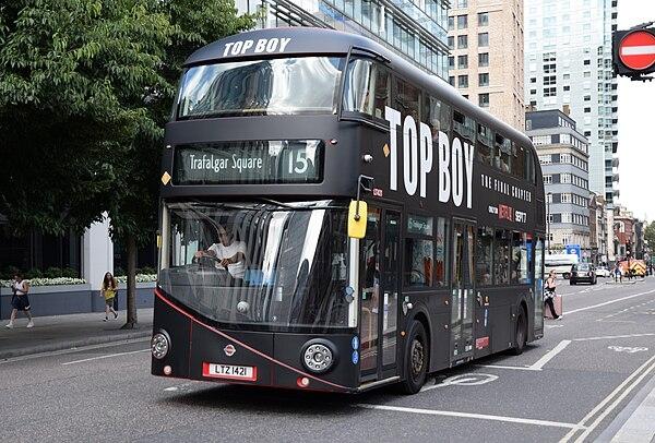 bus séries top boy