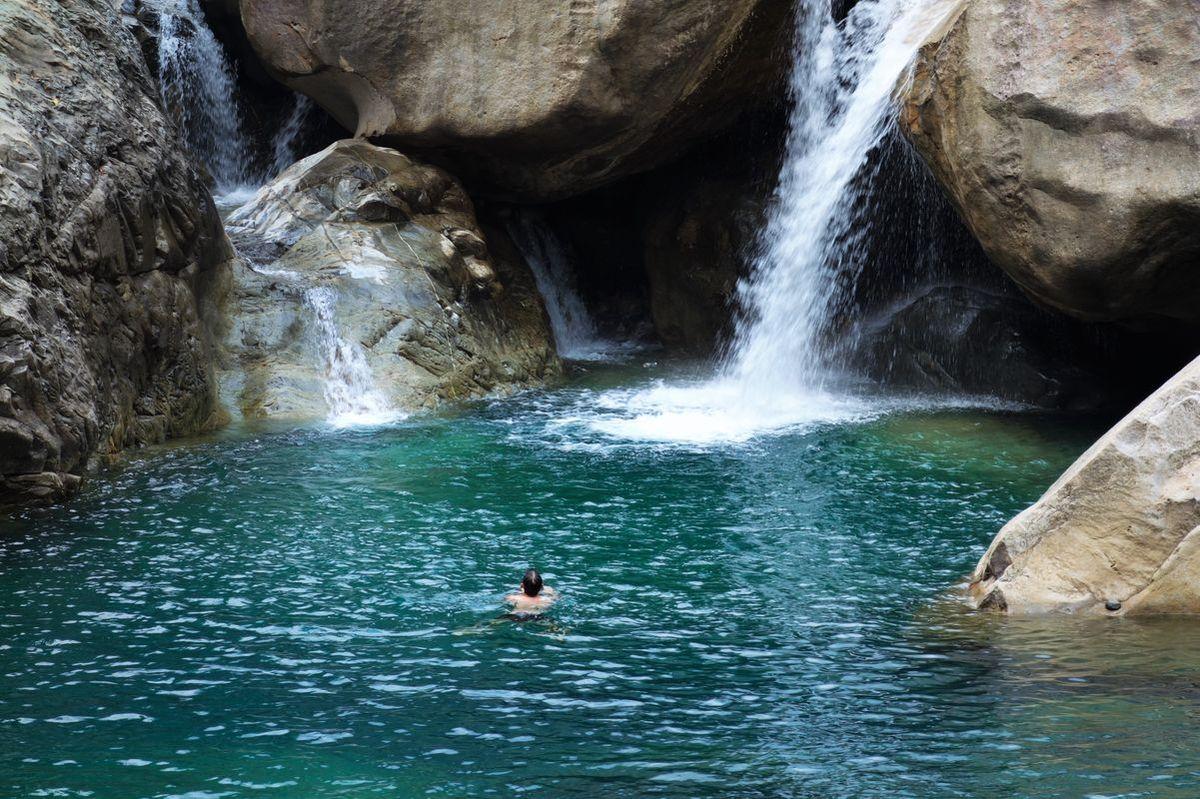 piscine naturelle cherrapunji inde