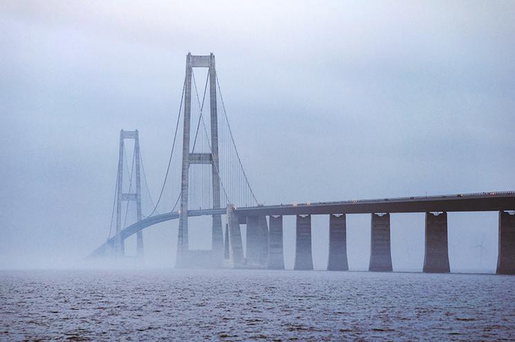 Pont de l'Øresund, Dmitry Dzhigaev