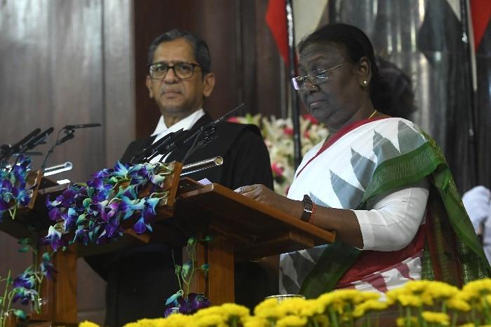 Draupadi Murmu lors de son discours d'intronisation comme présidente de l'Inde