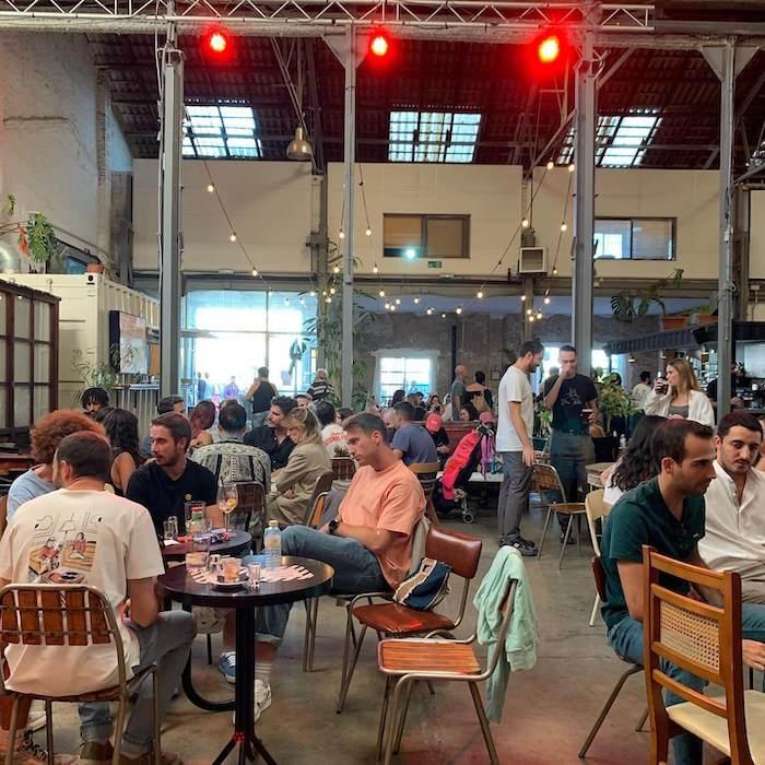 L'intérieur de la fabrica de hielo à Valencia