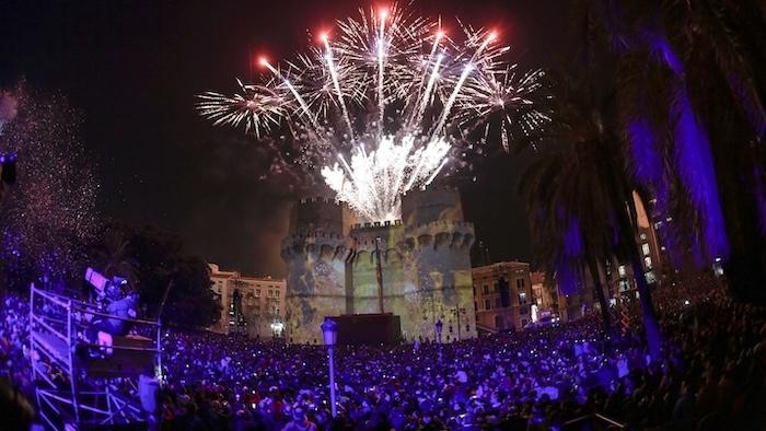 crida la nuit à valencia pendant les fallas