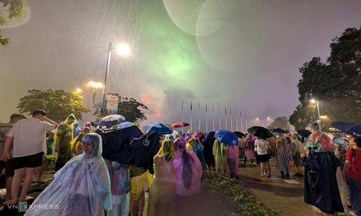 Feu d'artifice a HCM Ville