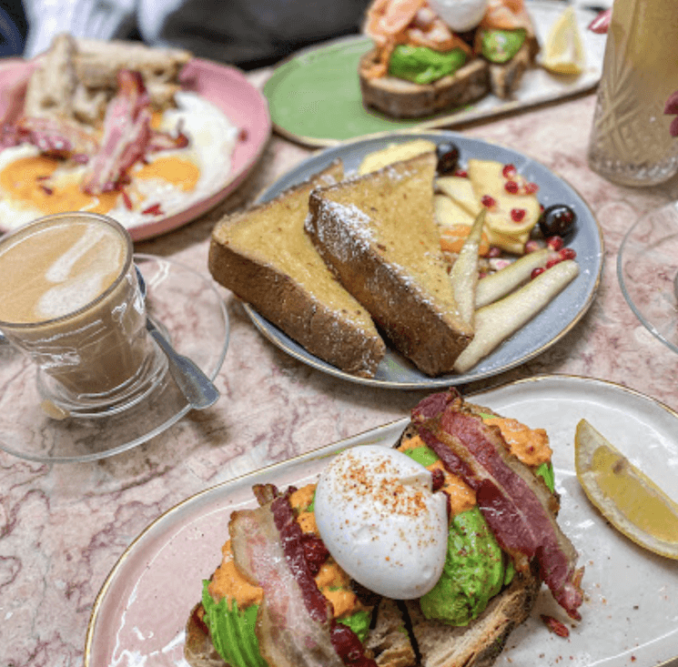 Le Brunch chez Foufou à Paris