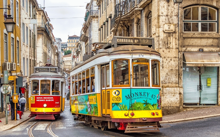 +12,03% de Français au Portugal