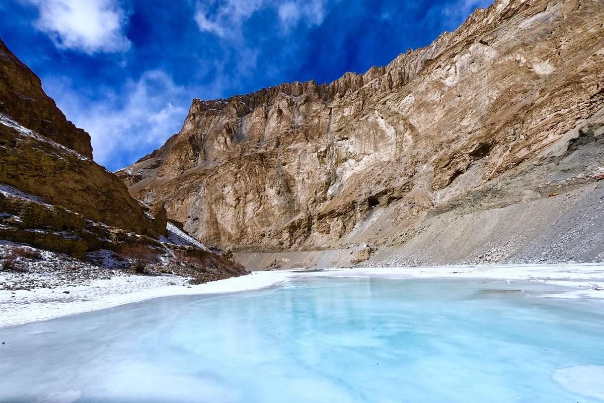 glace hiver ladakh inde trek