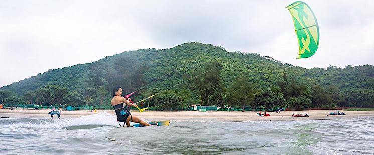 hillian siu en kite surf