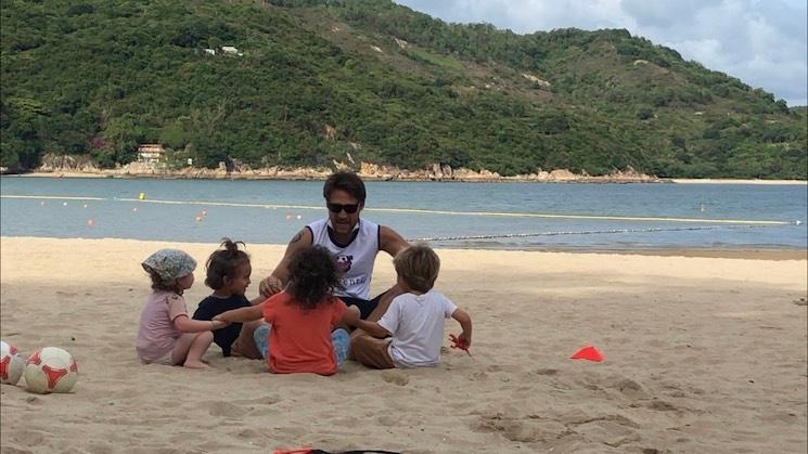 jerome de clarens avec des enfants