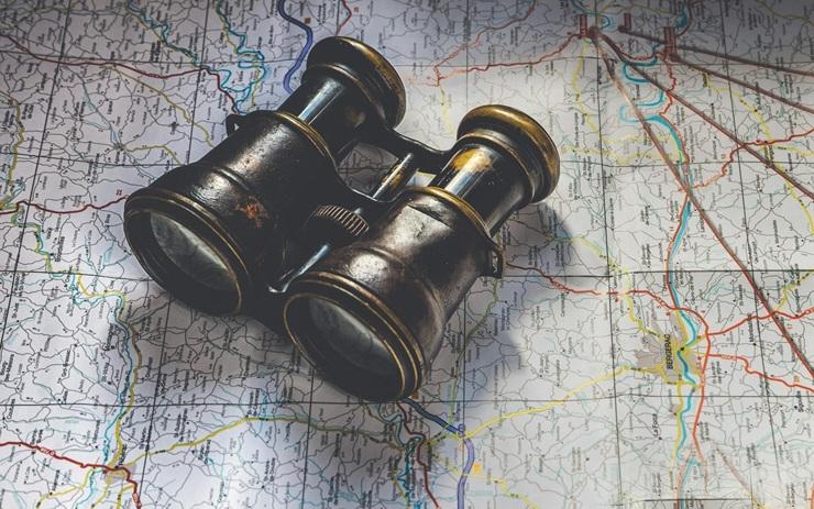 Jumelles sur carte
