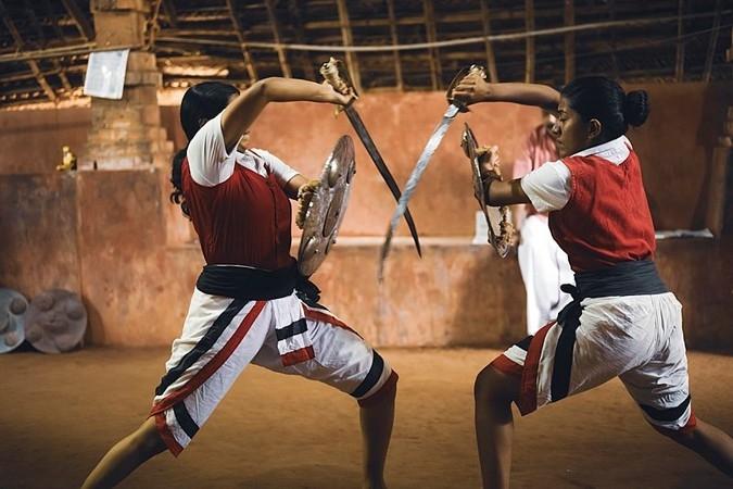 Un duel de kalaripayattu