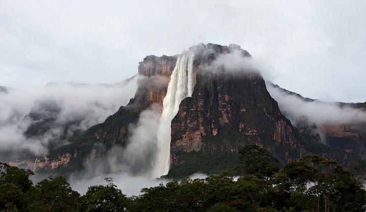 Salto Angel, la plus haute chute d'eau du monde, dans Là-Haut