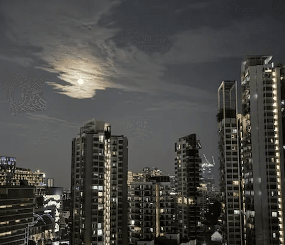 la lune à singapour 
