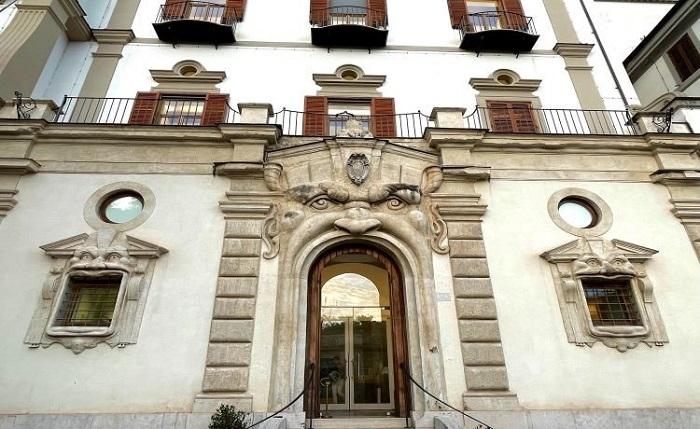 Palazzo Zuccari, la maison des monstres à rome