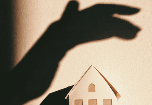 résidence de repli ou d'attache pour les expatriés à l'étranger 